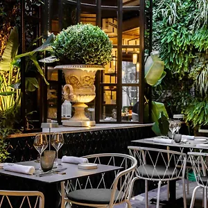 Luxus 5*, Rome Italy
